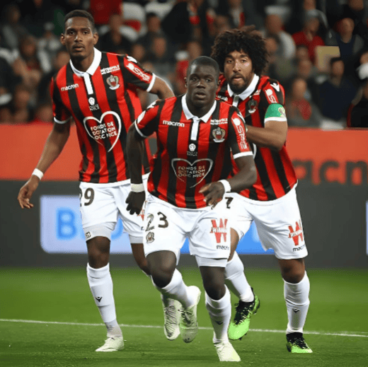 里尔球队中场组织稳定,反击犀利 里尔球队中场组织稳定,反击犀利